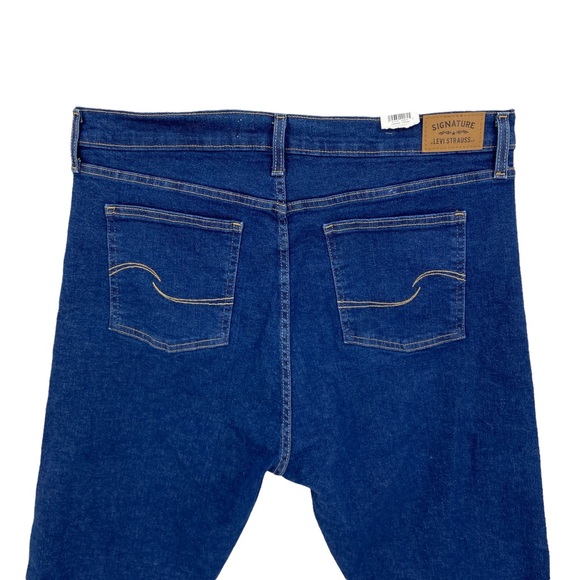 New LEVIS Jeans Heritage High Rise Skinny Denim, Raw Hem, Distressed - Picture 3 of 8